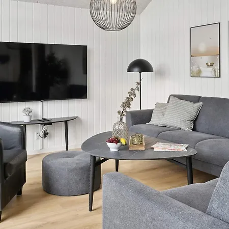 5 Star In Ålbæk